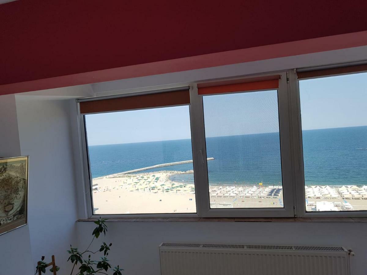 Faleza Nord Sea View Apartment Констанца Екстер'єр фото